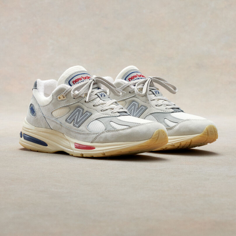 Unisex MADE in UK 991v2 Vintage Sport Shoes - New Balance