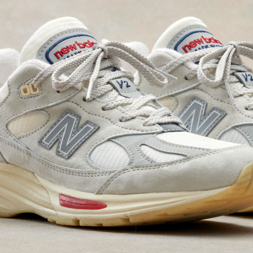 Unisex MADE in UK 991v2 Vintage Sport Shoes - New Balance 